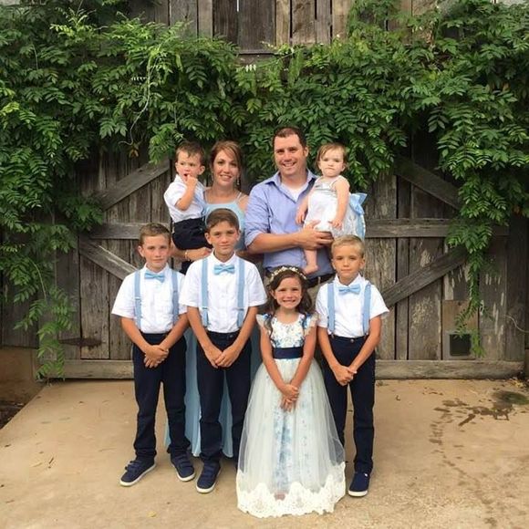 Meet your Posher, Rebekah - Picture 1 of 1